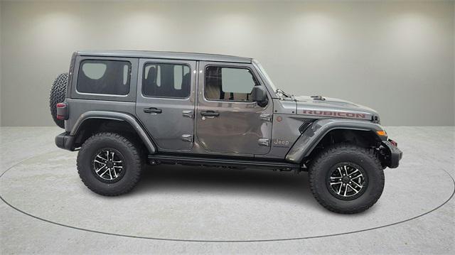 Photo of 2025 Granite Crystal Metallic Clearcoat Jeep Wrangler