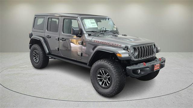 Photo of 2025 Granite Crystal Metallic Clearcoat Jeep Wrangler