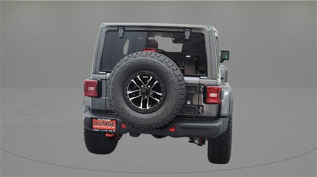 Photo of 2025 Granite Crystal Metallic Clearcoat Jeep Wrangler