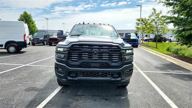 Photo of 2025 Granite Crystal Metallic Clearcoat RAM 2500