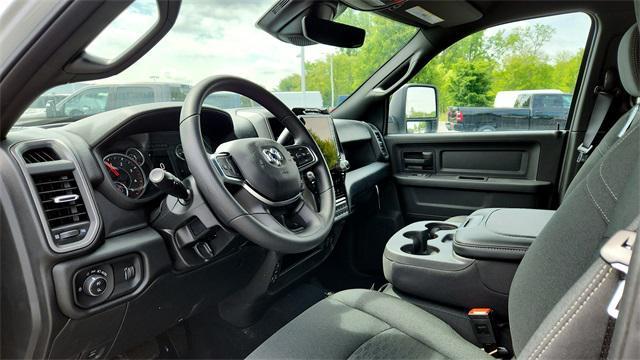 Photo of 2025 Bright White Clearcoat RAM 2500
