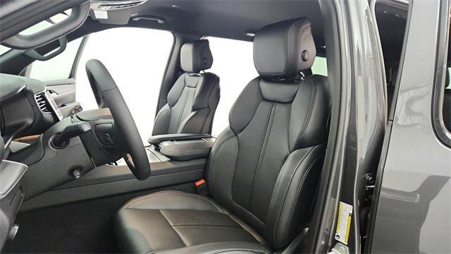 Photo of 2025 Baltic Gray Metallic Clearcoat Jeep Wagoneer