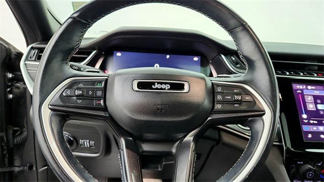 Photo of 2022 Baltic Gray Metallic Clearcoat Jeep Grand Cherokee L