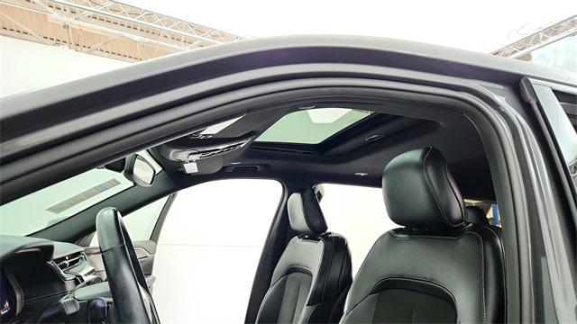 Photo of 2022 Baltic Gray Metallic Clearcoat Jeep Grand Cherokee L