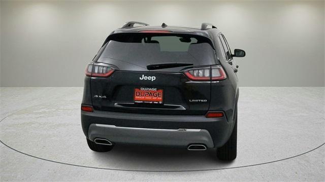 Photo of 2022 Diamond Black Crystal Pearlcoat Jeep Cherokee