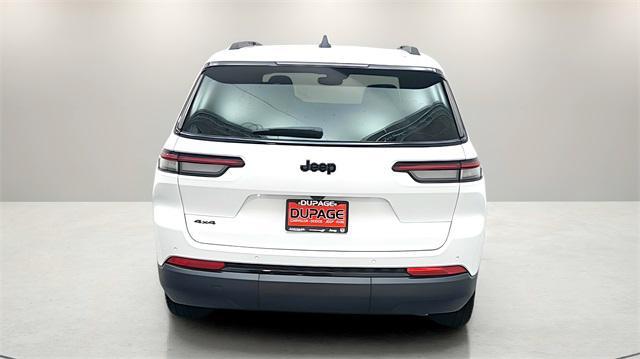 Photo of 2025 Bright White Clearcoat Jeep Grand Cherokee L
