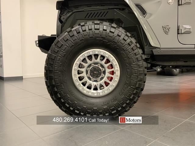 Photo of 2023 Sting-Gray Clearcoat Jeep Gladiator