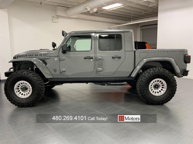 Photo of 2023 Sting-Gray Clearcoat Jeep Gladiator