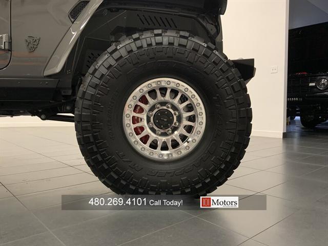 Photo of 2023 Sting-Gray Clearcoat Jeep Gladiator