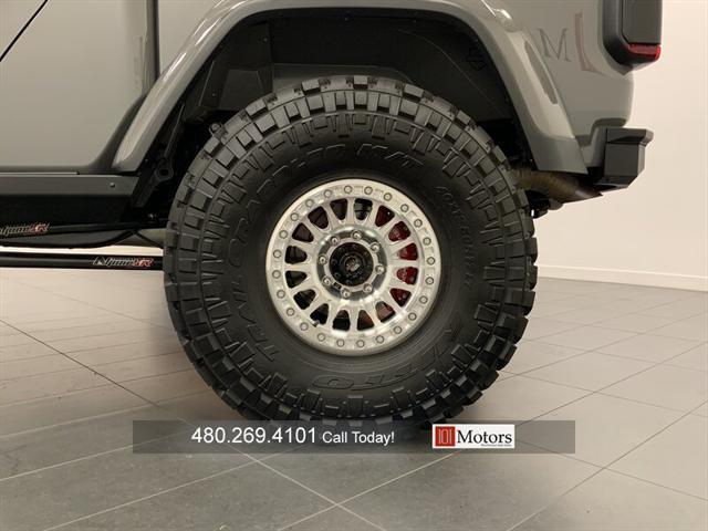 Photo of 2023 Sting-Gray Clearcoat Jeep Gladiator