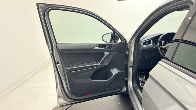 Photo of 2020 Pyrite Silver Metallic Volkswagen Tiguan