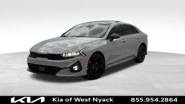 2022 Kia K5