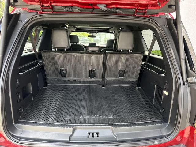Photo of 2022 RAPID RED MET TINTED CC Ford Expedition Max