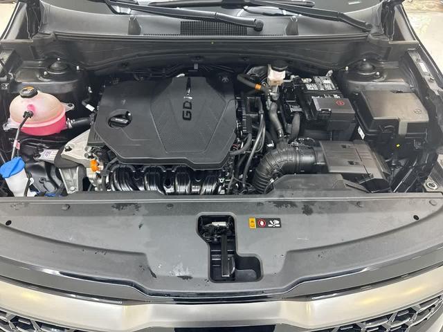 Photo of 2023 Ebony Black Kia Sportage