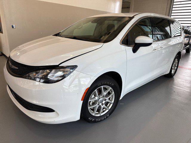 2023 Chrysler Voyager