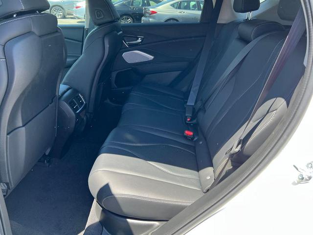 Photo of 2025 Platinum White Pearl Acura RDX