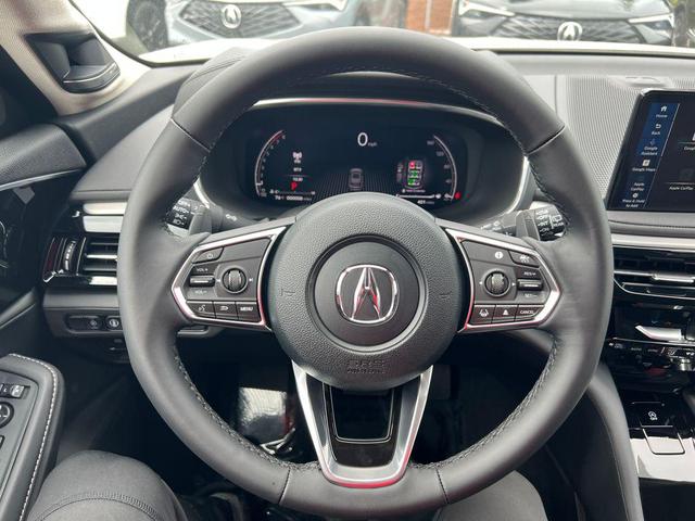 Photo of 2026 Platinum White Pearl Acura MDX