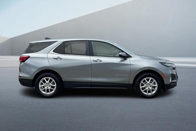 Photo of 2024 Sterling Gray Metallic Chevrolet Equinox