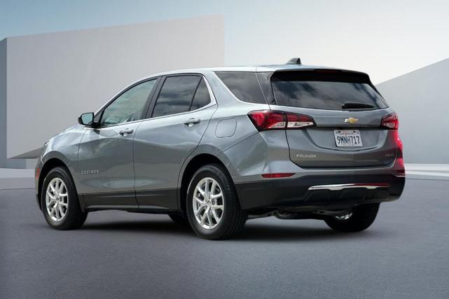 Photo of 2024 Sterling Gray Metallic Chevrolet Equinox