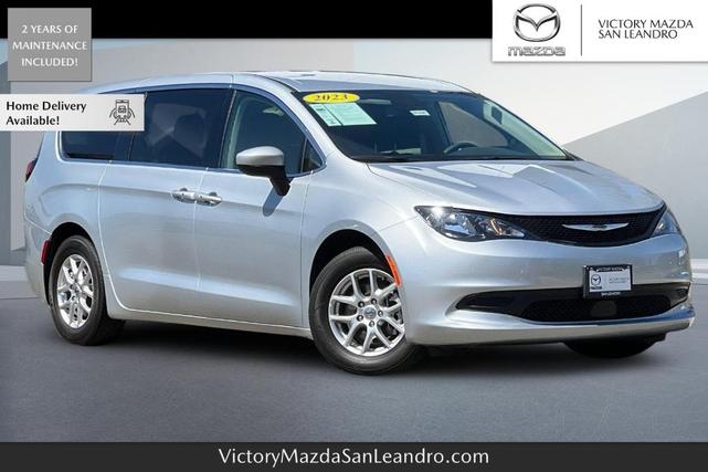 2023 Chrysler Voyager