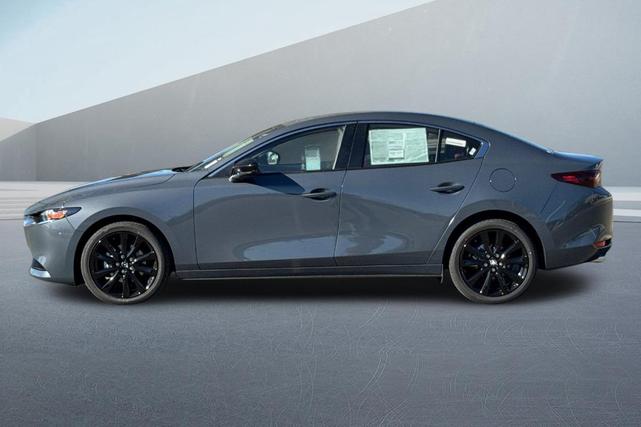Photo of 2025 Polymetal Gray Metallic Mazda Mazda3