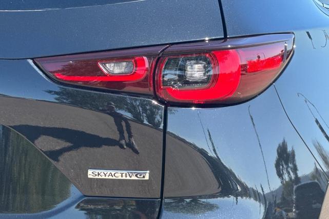 Photo of 2025 Jet Black Mica Mazda CX-5