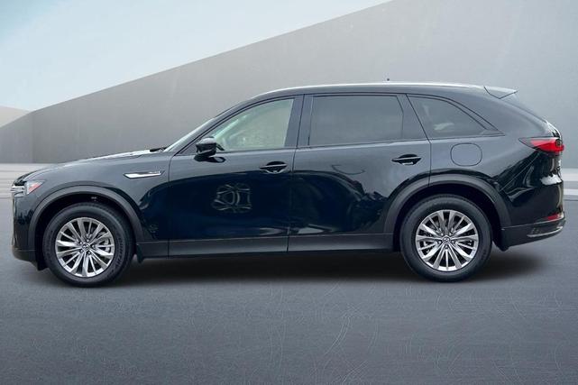 Photo of 2025 Jet Black Mica Mazda CX-90