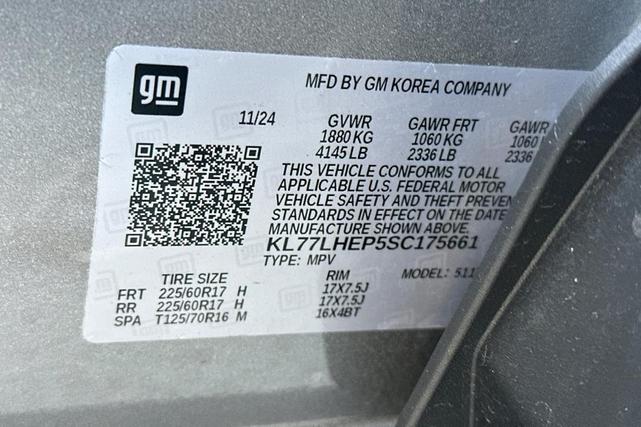 Photo of 2025 Sterling Gray Metallic Chevrolet Trax