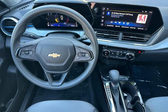 Photo of 2025 Sterling Gray Metallic Chevrolet Trax