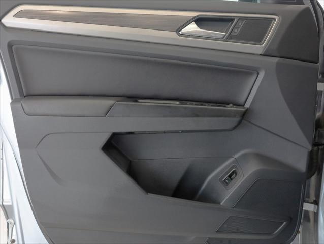 Photo of 2021 Pyrite Silver Metallic Volkswagen Atlas