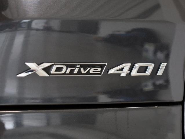 Photo of 2022 Gray BMW X5