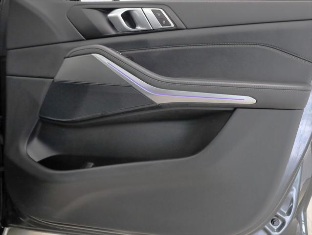 Photo of 2022 Gray BMW X5