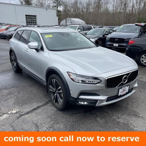 2018 Volvo V90 Cross Country