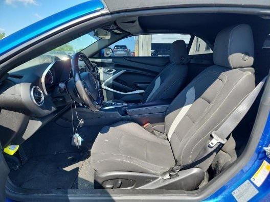 Photo of 2018 Hyper Blue Metallic Chevrolet Camaro