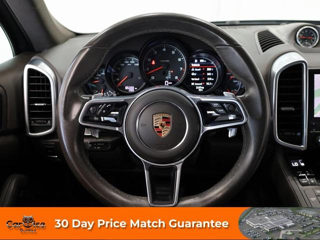 Photo of 2018 Moonlight Blue Metallic Porsche Cayenne