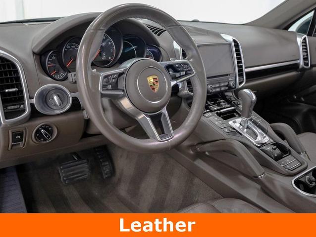 Photo of 2018 Moonlight Blue Metallic Porsche Cayenne