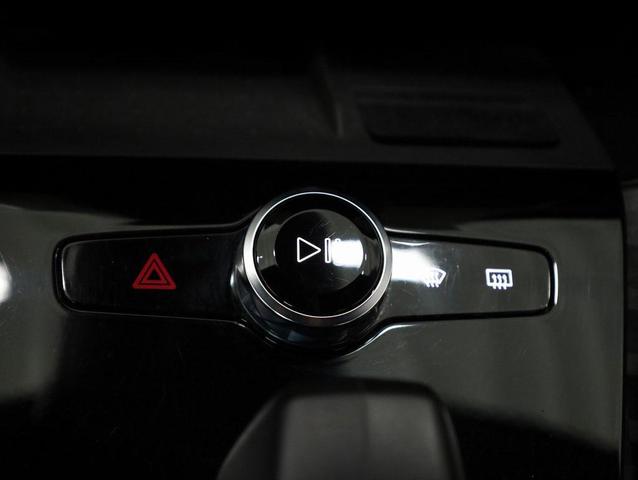 Photo of 2023 Snow Metallic Polestar 2