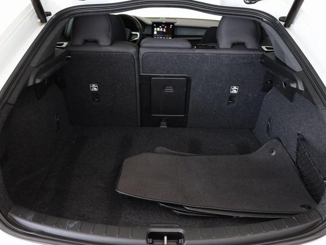 Photo of 2023 Snow Metallic Polestar 2