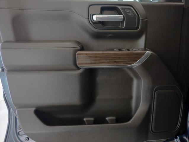 Photo of 2022 Northsky Blue Metallic Chevrolet Silverado 1500