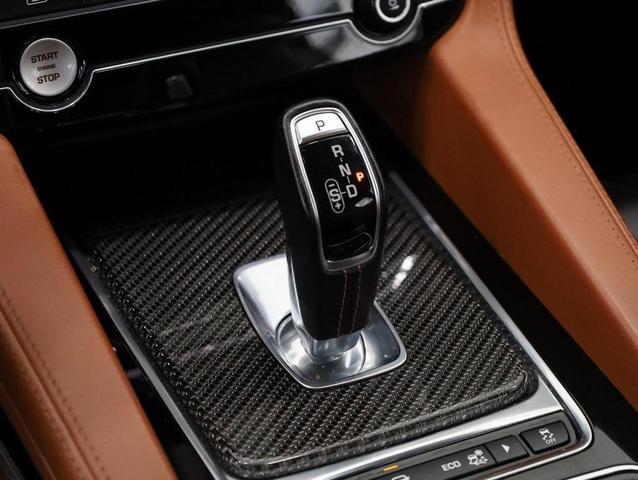 Photo of 2020 Black Jaguar F-PACE