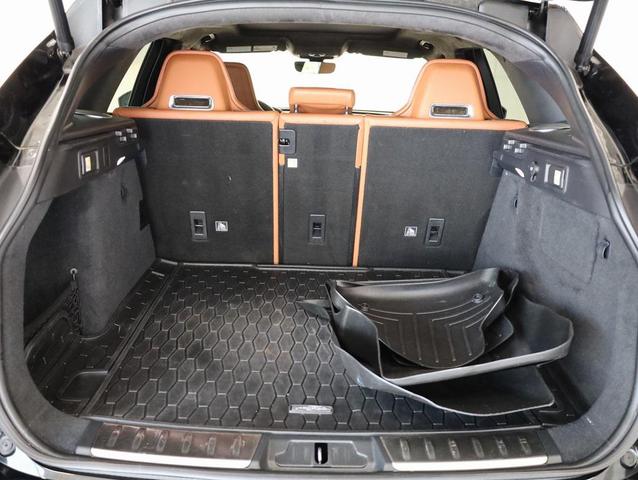 Photo of 2020 Black Jaguar F-PACE
