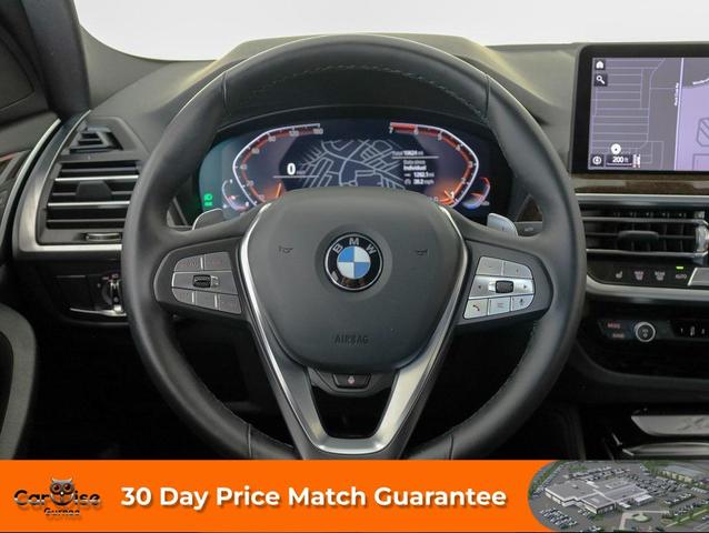 Photo of 2025 Black BMW X4