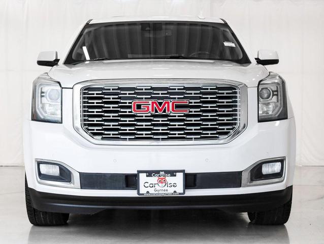 Photo of 2019 White GMC Yukon XL
