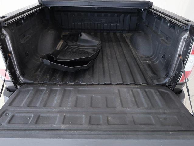 Photo of 2019 Smokey Quartz Metallic GMC Canyon