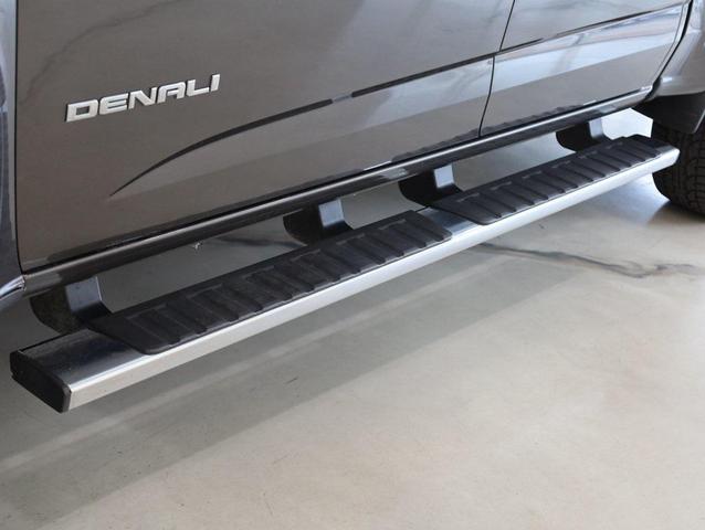 Photo of 2019 Smokey Quartz Metallic GMC Canyon