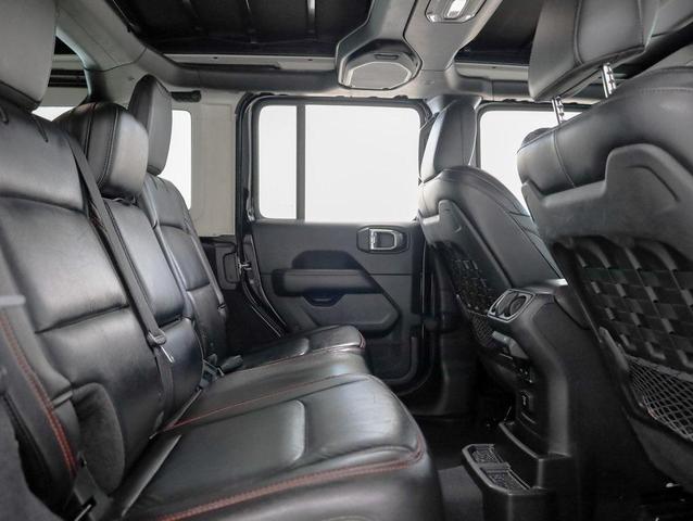 Photo of 2018 Black Clearcoat Jeep Wrangler Unlimited