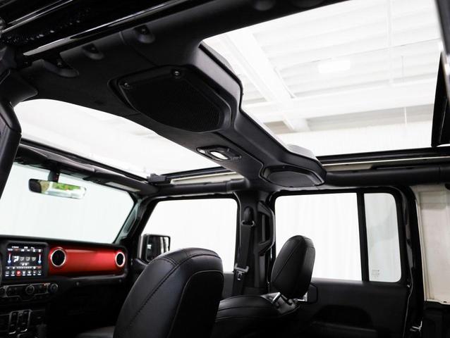 Photo of 2018 Black Clearcoat Jeep Wrangler Unlimited