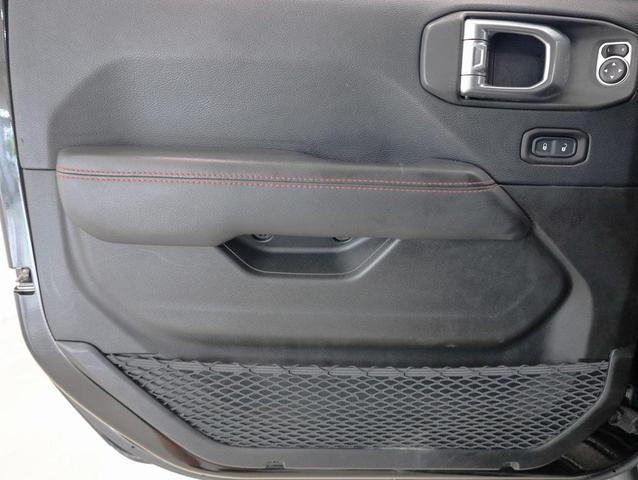 Photo of 2018 Black Clearcoat Jeep Wrangler Unlimited