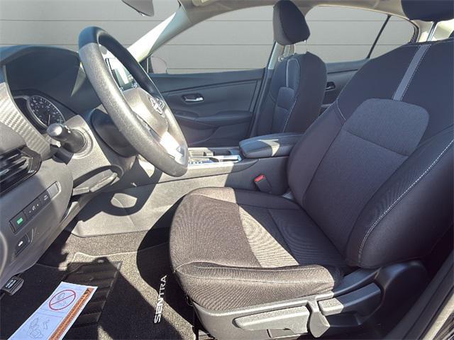 Photo of 2025 Super Black Nissan Sentra