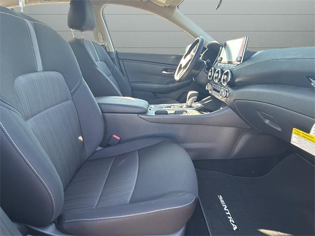 Photo of 2025 Super Black Nissan Sentra